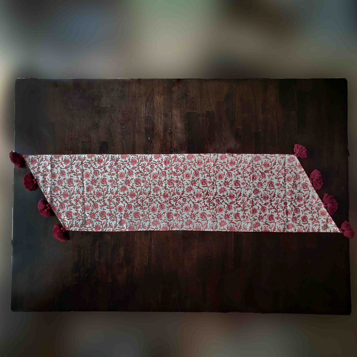 Hibiscus table runner