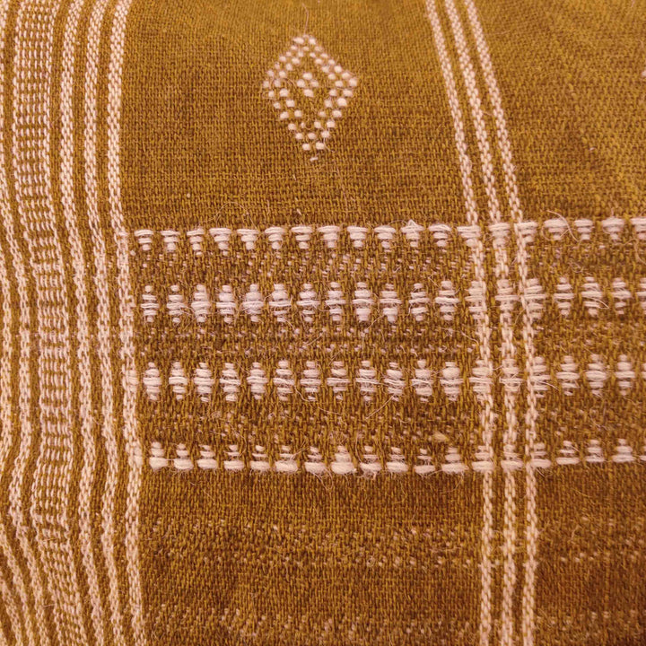 Amber Woolen Lumbar